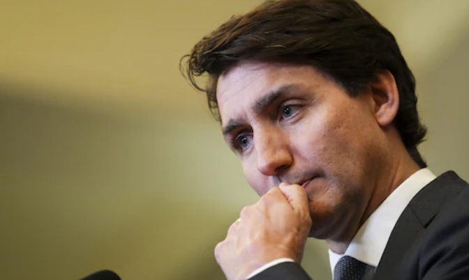 加拿大总理特鲁多新冠病毒检测呈再阳性