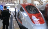 中印尼合作建设的雅万高铁正式开通运营