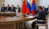 中亚行：习近平与普京在乌兹别克斯坦会晤