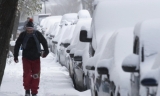 魁北克省南部连续两天遭受暴风雪袭击