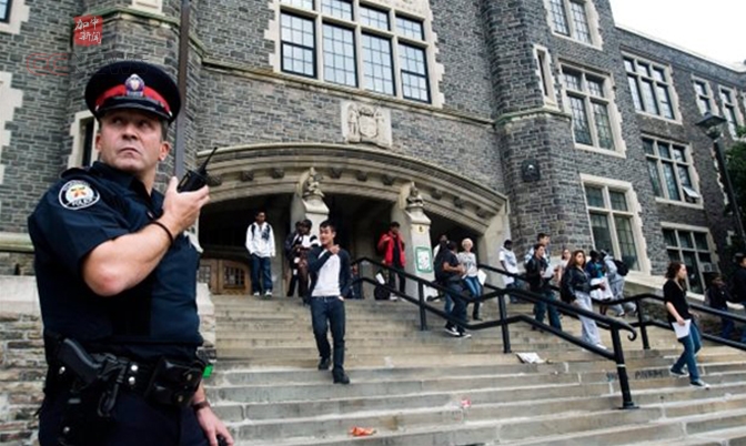 多伦多教育局取消警察在校园巡逻项目