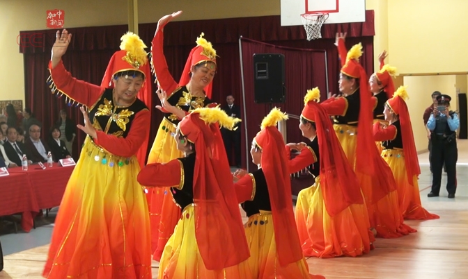 多伦多警察局和华咨处共同举办亚裔文化节