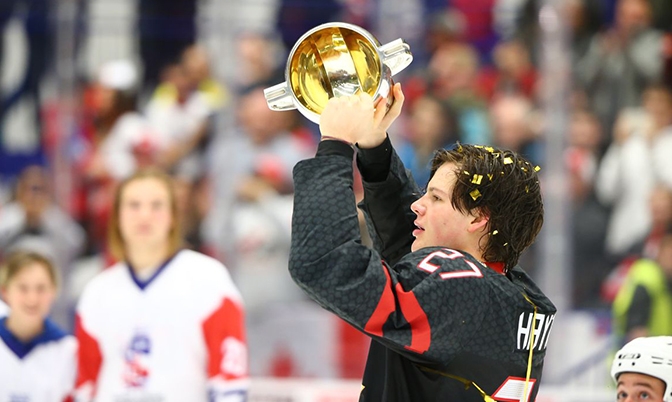 加拿大队获2021世界冰球锦标赛IIHF冠军